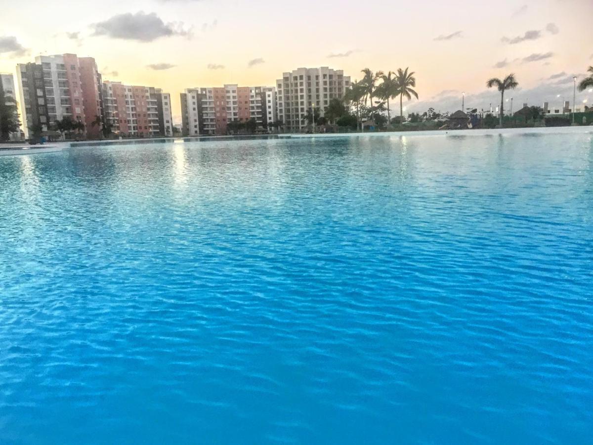 Escape Al Caribe Con Una Vista Impresionante En Pilarita'S Dream Lagoons Cancún Esterno foto